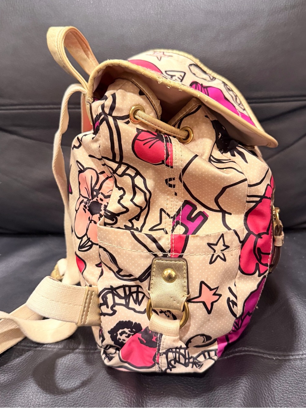 Coach Kyra Poppy Floral Graffiti Medium Drawstring Backpack - SEE FULL DETAILS - Picture 7 of 12